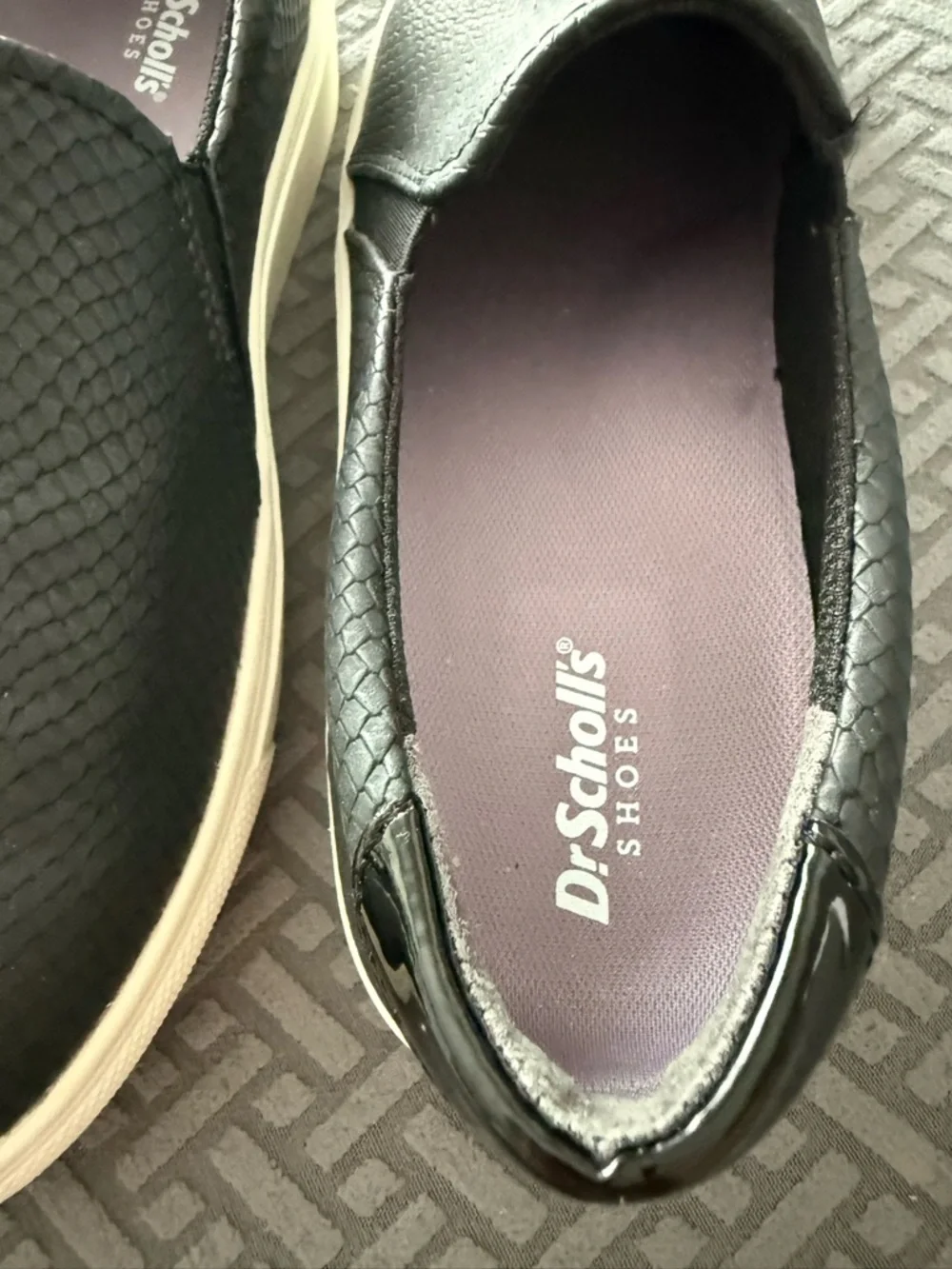 New!! Dr. Scholl's Black Slip-On Casual Sneakers size 7 - Picture 6 of 7